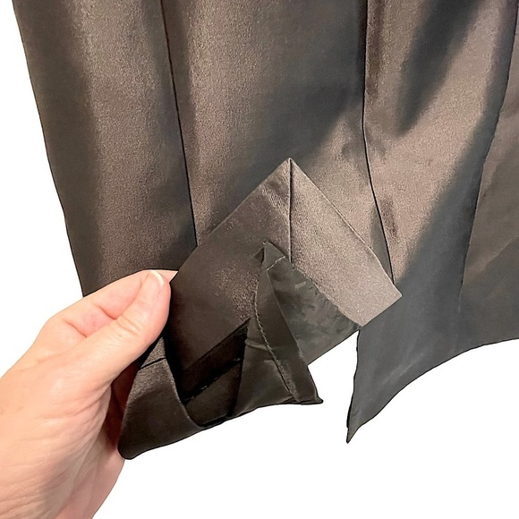 RICKIE Freeman for Teri Jon Black Wool Silk Jeweled Collar Cocktail Dress Size 4 - Picture 15 of 15